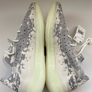 UA 380 Yeezy Aliens